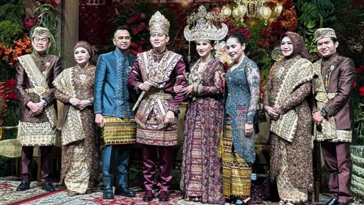 Deretan Artis di Pernikahan: Raffi Ahmad, Rizky Irmansyah dan Ifan Seventeen Turut Hadir Jadi Sorotan