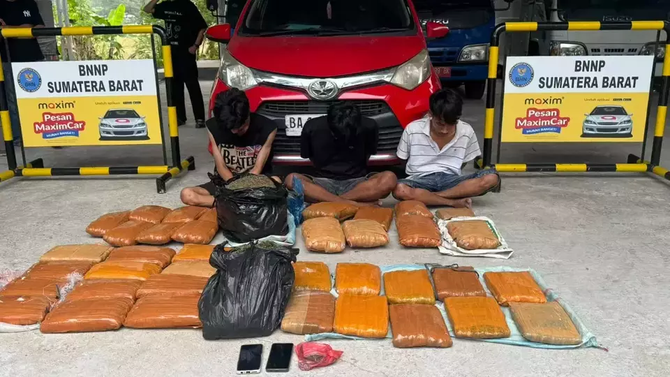 BNNP Sumbar Tangkap Kurir Ganja di Pasaman, Sita 44,08 Kg
