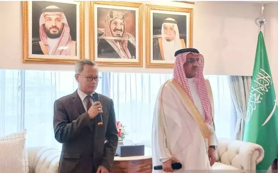 Dubes Saudi mendoakan keselamatan lima jurnalis dan tiga kru yang hilang di Selat Sunda