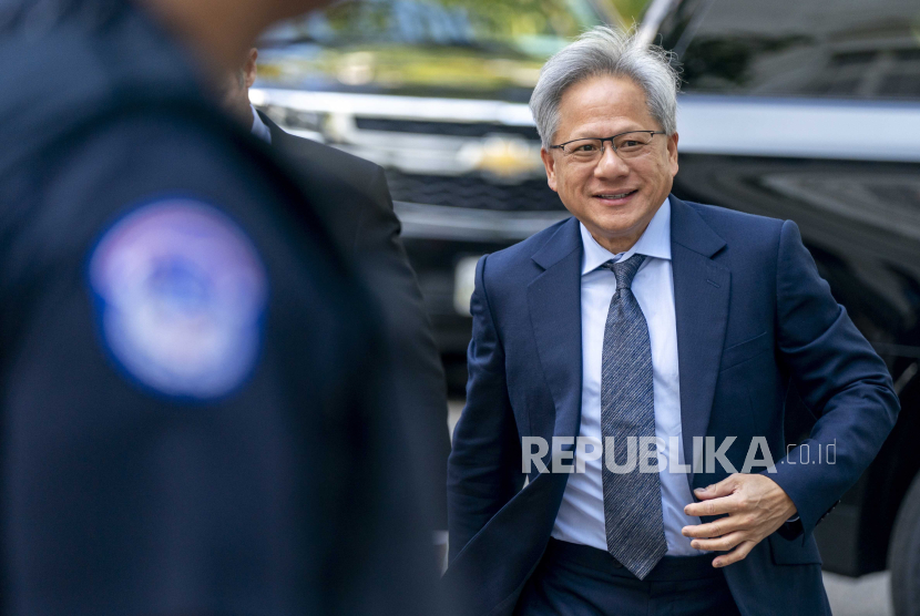 Jensen Huang Sampaikan Selamat untuk Peluncuran GPT-6 Astra dari OpenAI