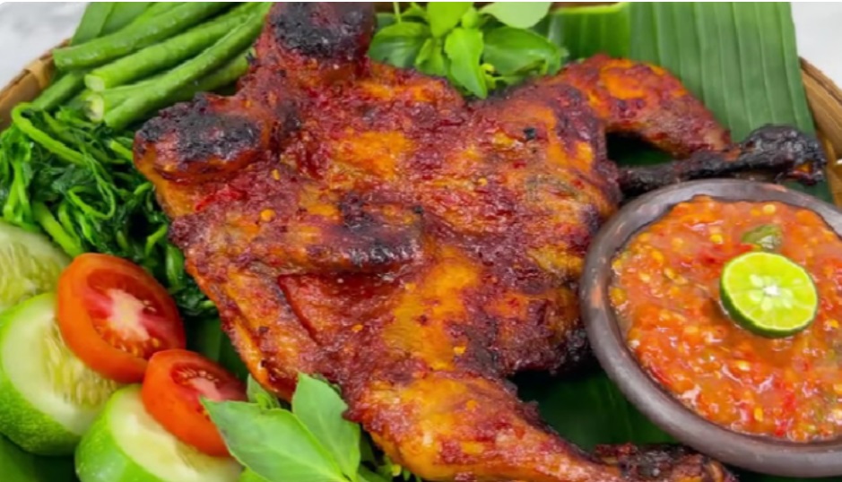 Rahasia Kenikmatan Ayam Bakar Bumbu Merah Jadi Sorotan